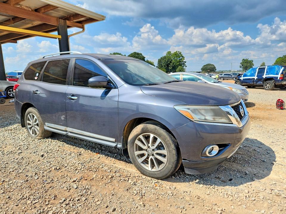 68961536 :رقم المزاد ، 5N1AR2MNXDC625095 vin ، 2013 Nissan Pathfinder مزاد بيع