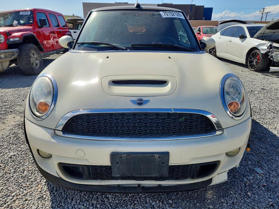 70152126 :رقم المزاد ، WMWZP3C56FT708978 vin ، 2015 Mini Cooper مزاد بيع