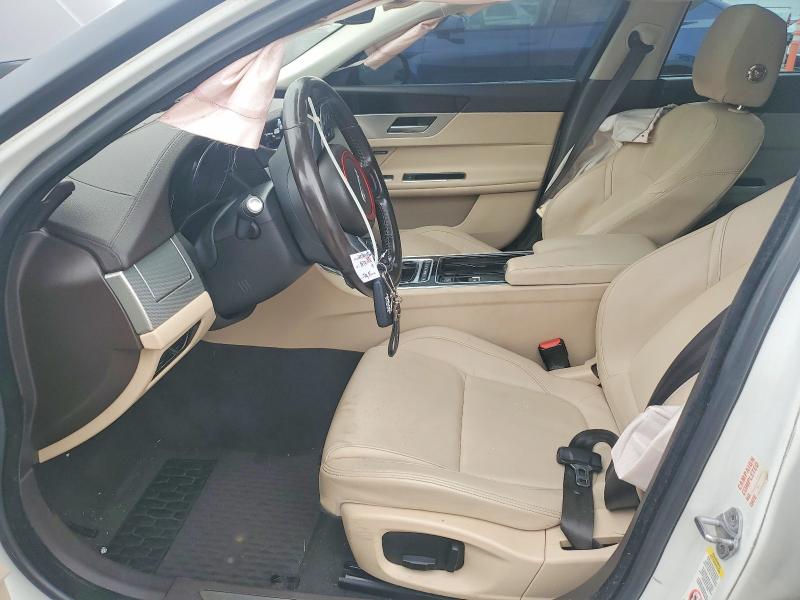 Продаж на аукціоні авто 2017 Jaguar Xf, vin: SAJBJ4BV6HCY30970, номер лоту: 70236026