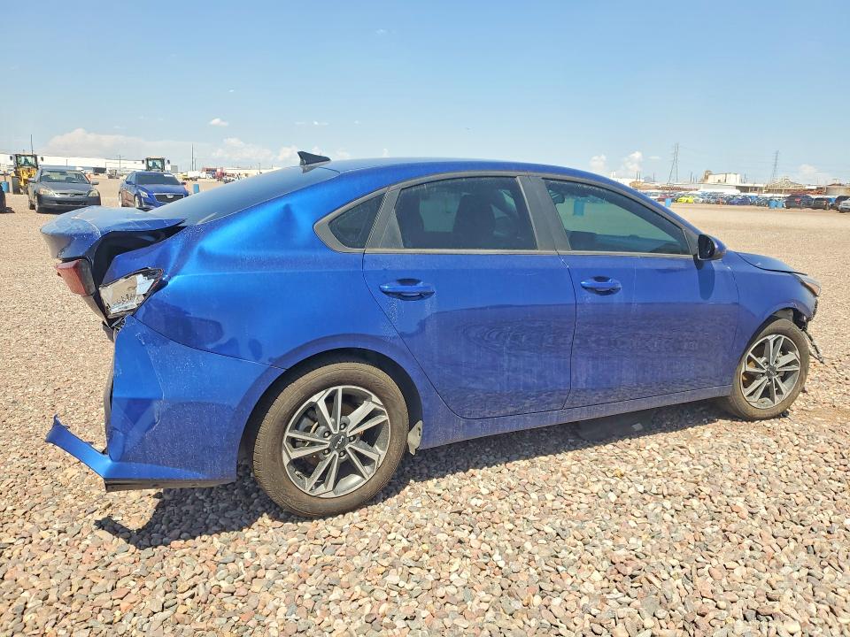 63441266 :رقم المزاد ، 3KPF24AD8NE497049 vin ، 2022 Kia Forte مزاد بيع
