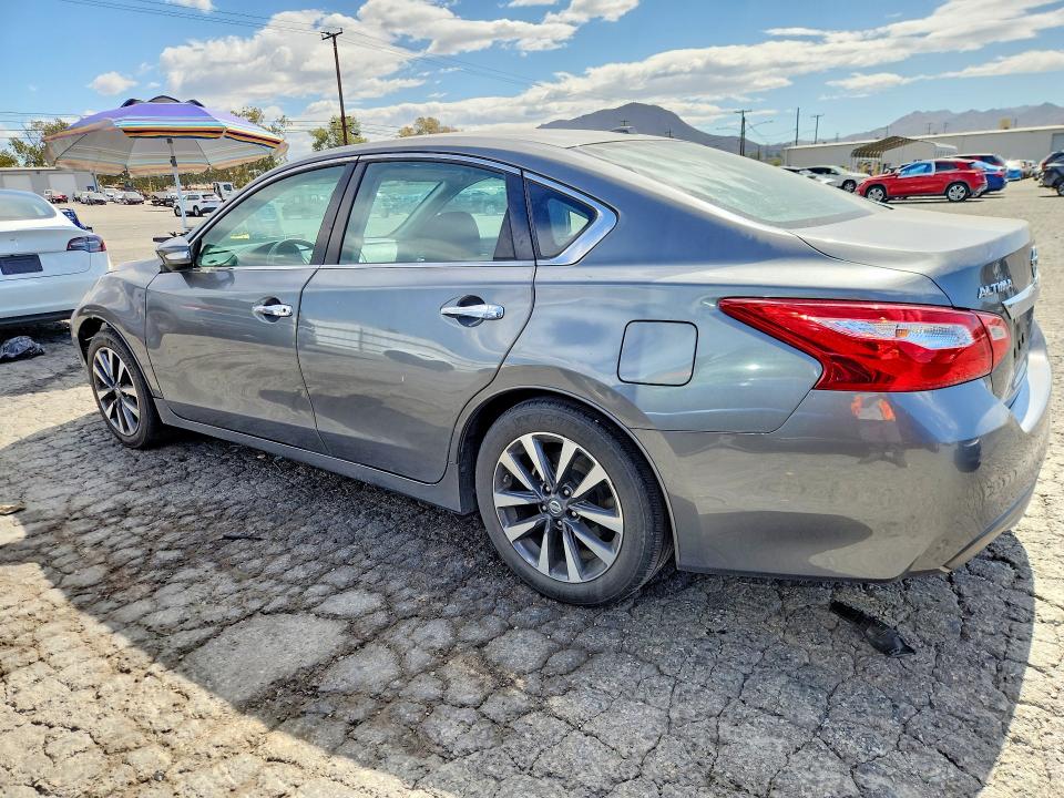 2016 Nissan Altima მანქანა იყიდება აუქციონზე, vin: 1N4AL3AP0GC226076, აუქციონის ნომერი: 70675726