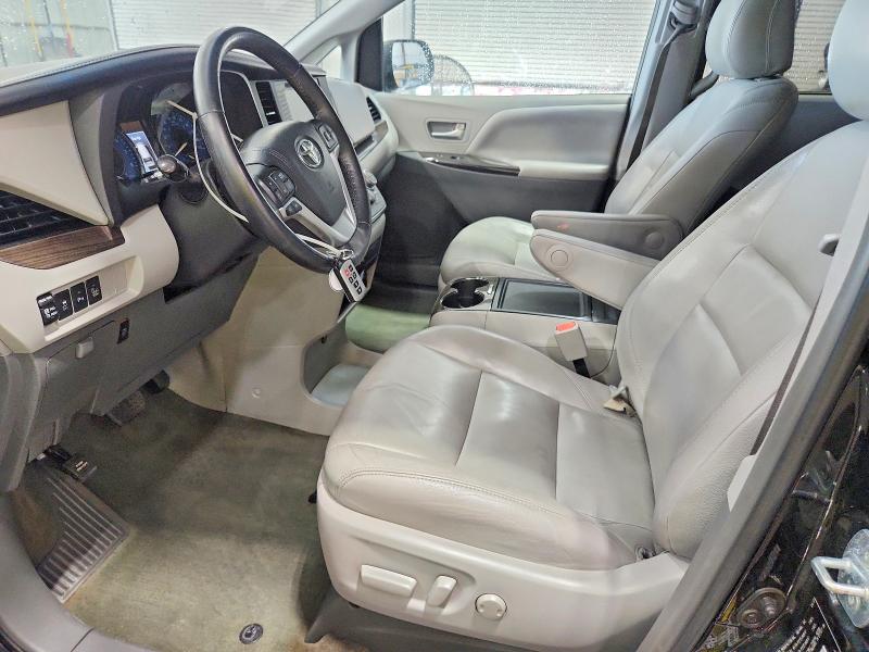2017 Toyota Sienna მანქანა იყიდება აუქციონზე, vin: 5TDYZ3DC7HS817246, აუქციონის ნომერი: 68683146