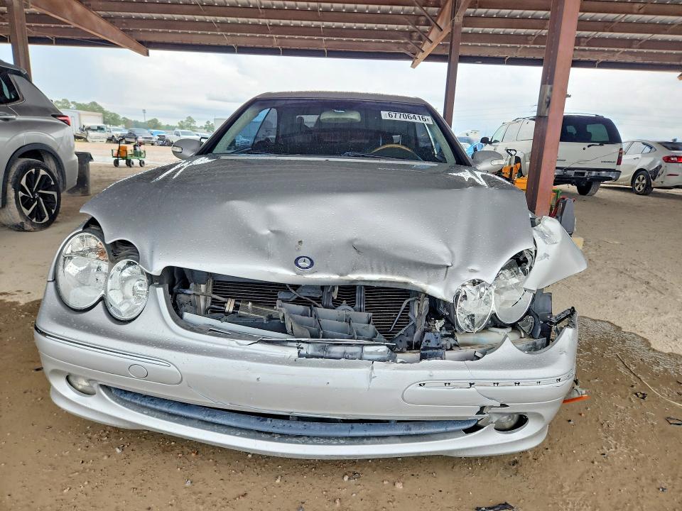 2005 Mercedes-benz Clk მანქანა იყიდება აუქციონზე, vin: WDBTJ65J05F141149, აუქციონის ნომერი: 67706416