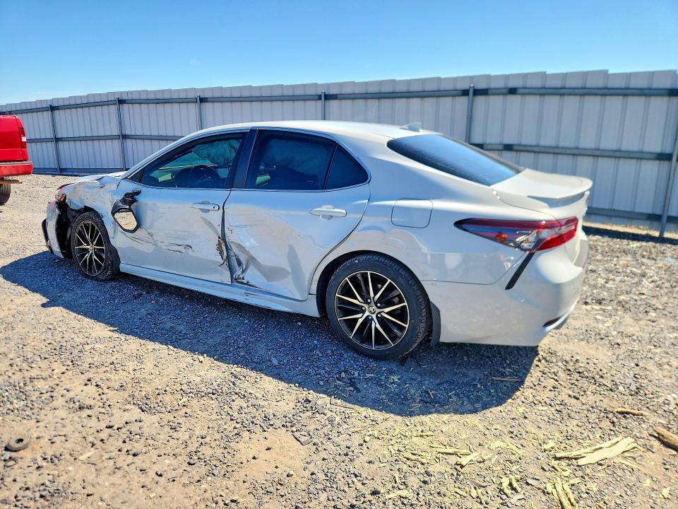 Продажа на аукционе авто 2024 Toyota Camry, vin: 4T1G11AK5RU191479, номер лота: 68441006