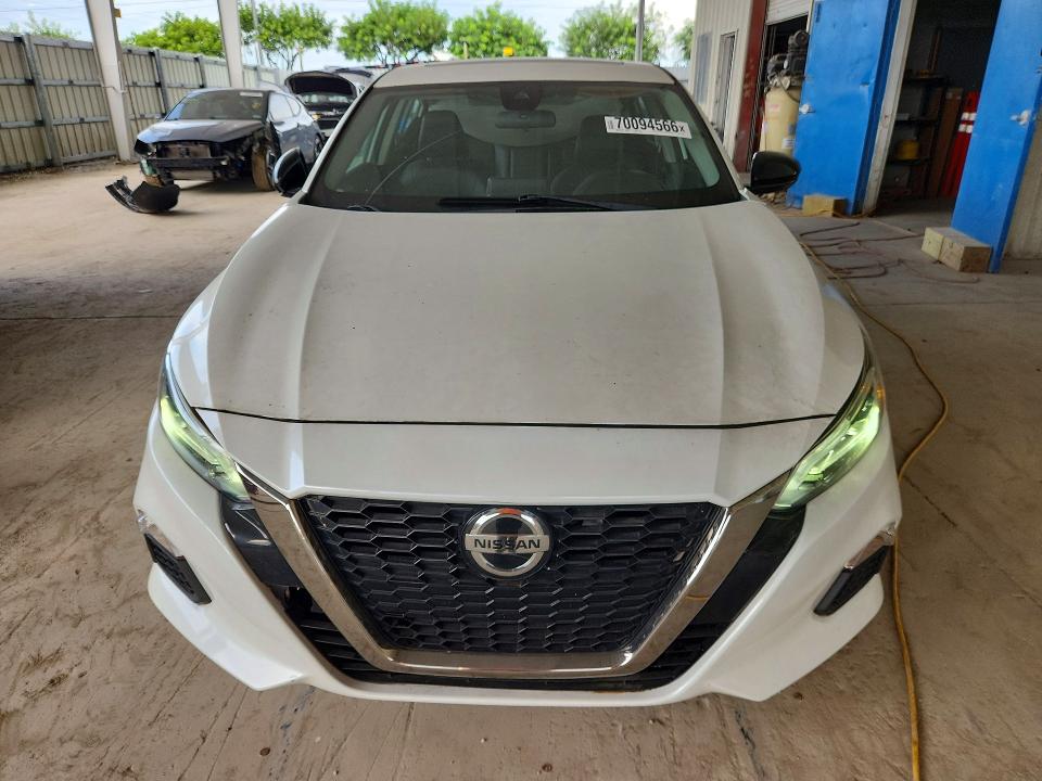 Продажа на аукционе авто 2020 Nissan Altima, vin: 1N4BL4CVXLC213206, номер лота: 70094566