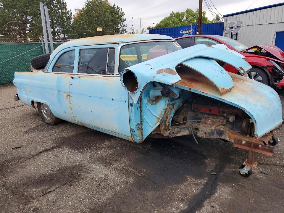 1955 Ford Custom Deluxe მანქანა იყიდება აუქციონზე, vin: A5LG132856, აუქციონის ნომერი: 70321316
