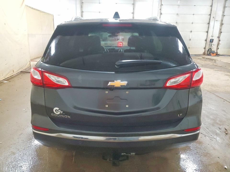 67632836 :رقم المزاد ، 3GNAXJEV5JL120205 vin ، 2018 Chevrolet Equinox مزاد بيع