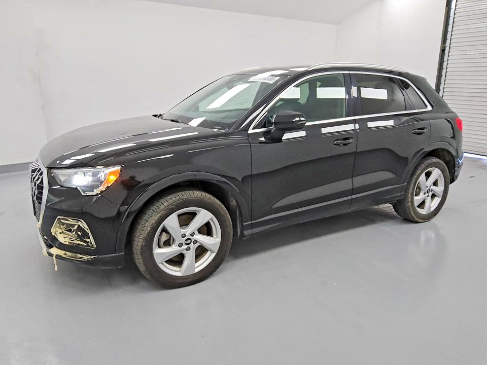2021 Audi Q3 მანქანა იყიდება აუქციონზე, vin: WA1AUCF32M1096218, აუქციონის ნომერი: 57034236