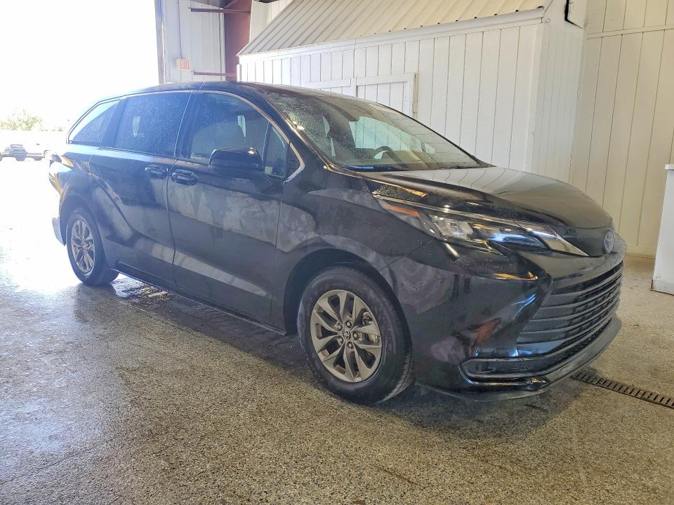 Aukcja sprzedaży 2025 Toyota Sienna, vin: 5TDKRKEC8SS227126, numer aukcji: 70328956