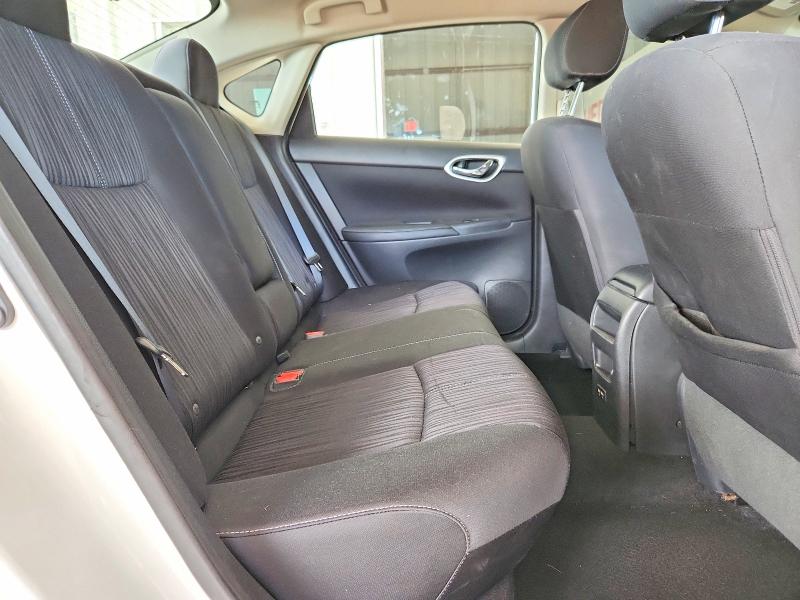2018 Nissan Sentra მანქანა იყიდება აუქციონზე, vin: 3N1AB7AP2JL654542, აუქციონის ნომერი: 70568206