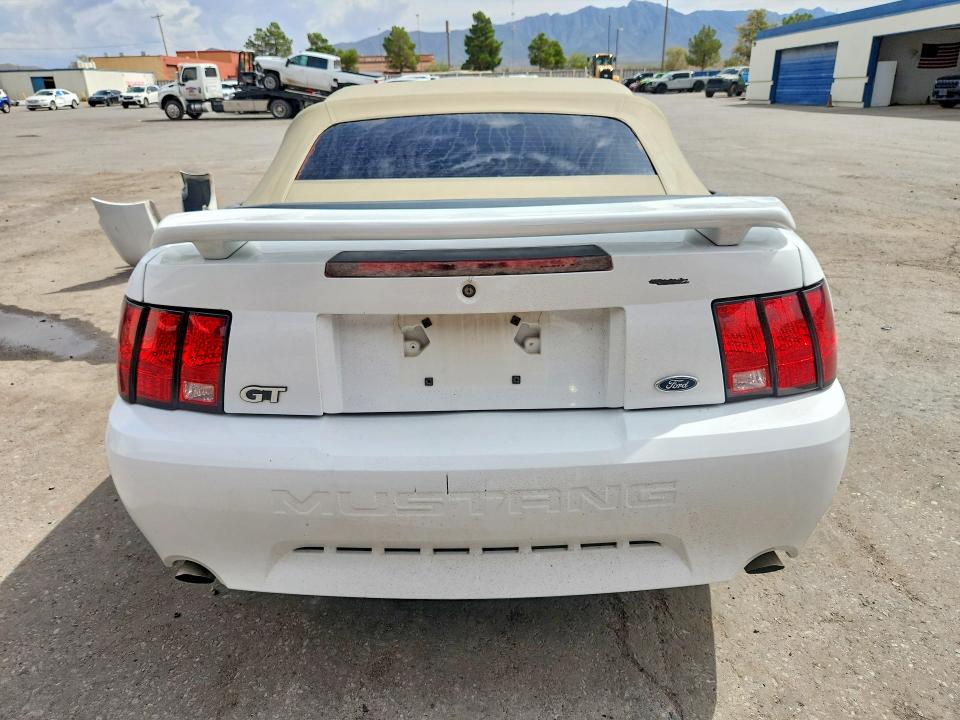 69624036 :رقم المزاد ، 1FAFP45X01F138449 vin ، 2001 Ford Mustang مزاد بيع