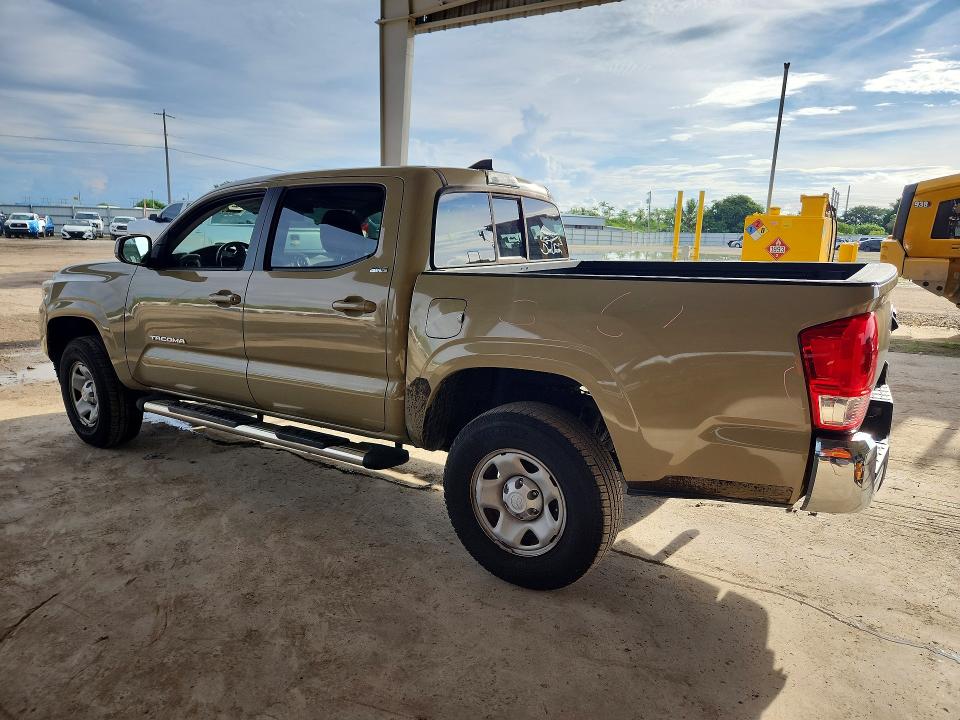 69925496 :رقم المزاد ، 5TFAZ5CN6GX012329 vin ، 2016 Toyota Tacoma مزاد بيع