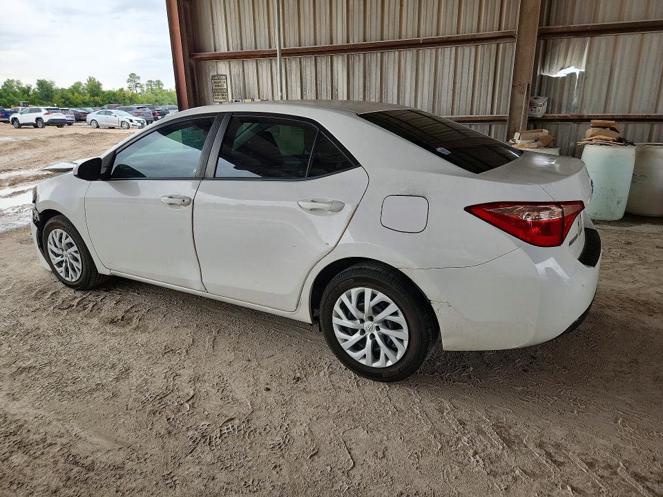 67420226 :رقم المزاد ، 5YFBURHE9JP855921 vin ، 2018 Toyota Corolla مزاد بيع