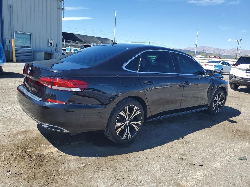 2021 Volkswagen Passat მანქანა იყიდება აუქციონზე, vin: 1VWSA7A3XMC012858, აუქციონის ნომერი: 68024606