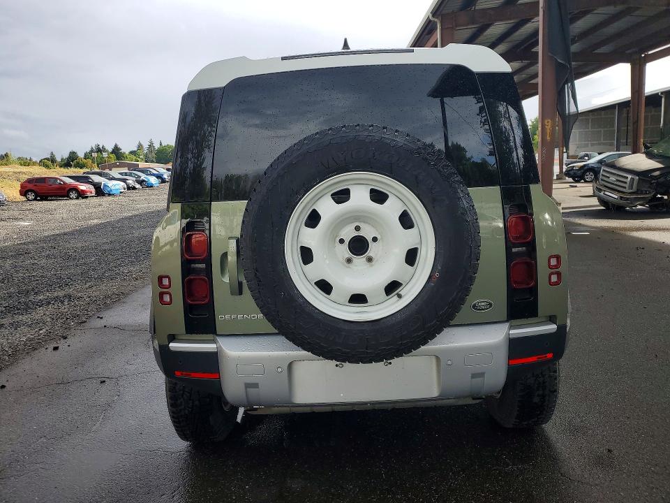 67642426 :رقم المزاد ، SALEK7RX8N2098479 vin ، 2022 Land Rover Defender مزاد بيع