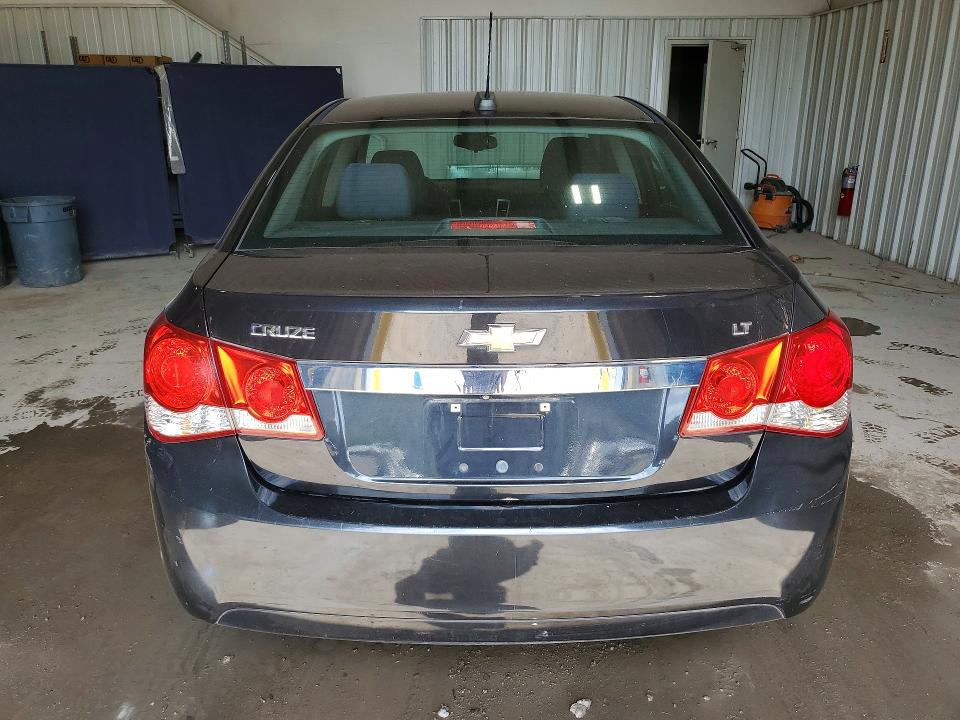 68232696 :رقم المزاد ، 1G1PE5SB8G7164487 vin ، 2016 Chevrolet Cruze Limited مزاد بيع
