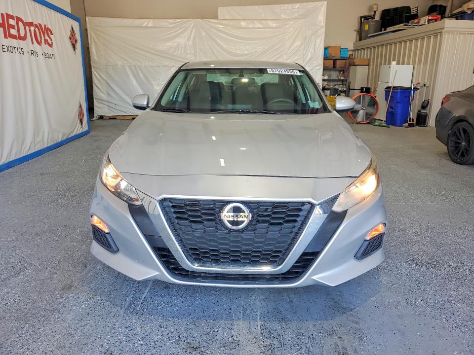 2019 Nissan Altima მანქანა იყიდება აუქციონზე, vin: 1N4BL4BV5KC206910, აუქციონის ნომერი: 67024856