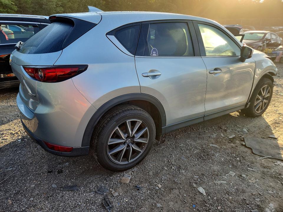 2018 Mazda Cx-5 მანქანა იყიდება აუქციონზე, vin: JM3KFBDM2J0306514, აუქციონის ნომერი: 69037206
