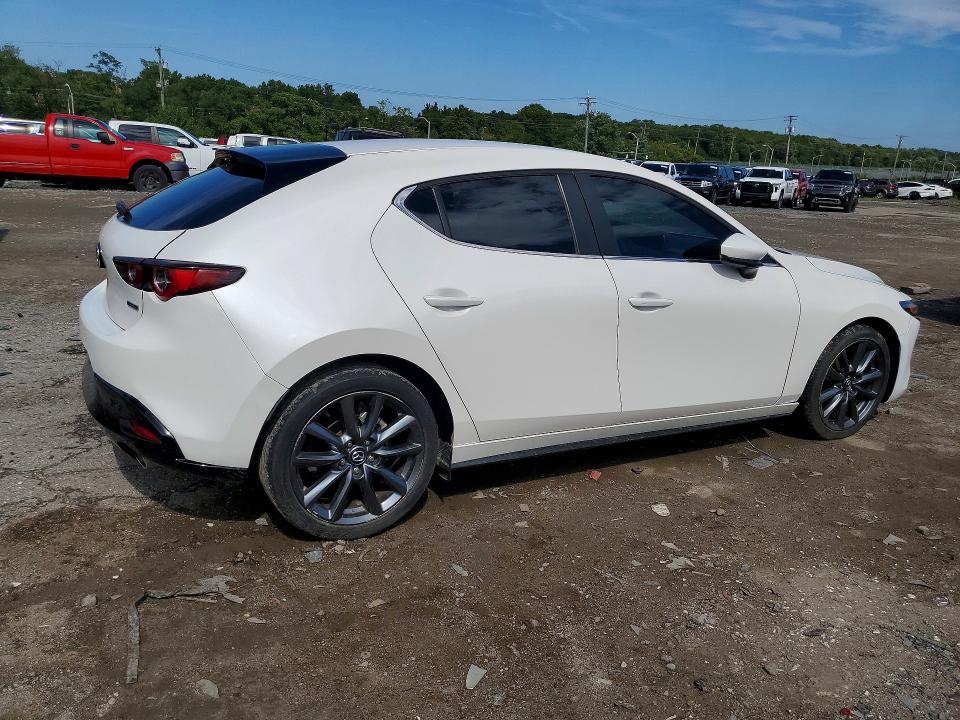 2022 Mazda 3 მანქანა იყიდება აუქციონზე, vin: JM1BPAKL3N1512256, აუქციონის ნომერი: 67651296