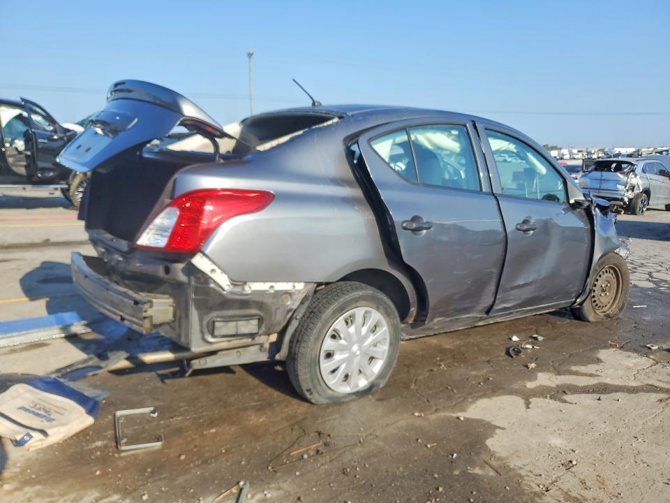 2017 Nissan Versa მანქანა იყიდება აუქციონზე, vin: 3N1CN7APXHL890768, აუქციონის ნომერი: 69313856