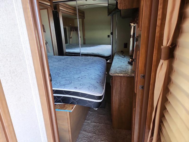 Aukcja sprzedaży 2017 Keystone Laredo, vin: 4YDT33429HV600710, numer aukcji: 68052796
