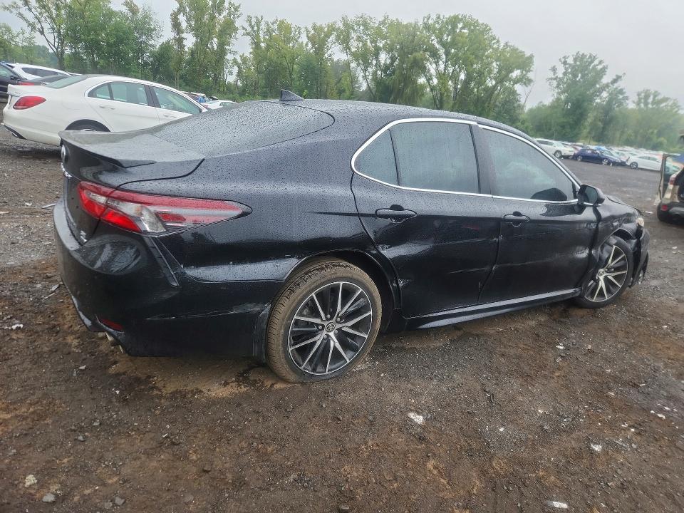 67204696 :رقم المزاد ، 4T1G11BK6RU122122 vin ، 2024 Toyota Camry مزاد بيع