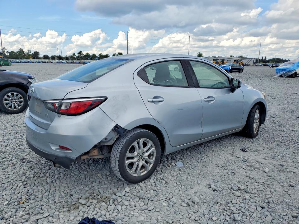 Продажа на аукционе авто 2018 Toyota Yaris Ia, vin: 3MYDLBYV2JY302838, номер лота: 70189886