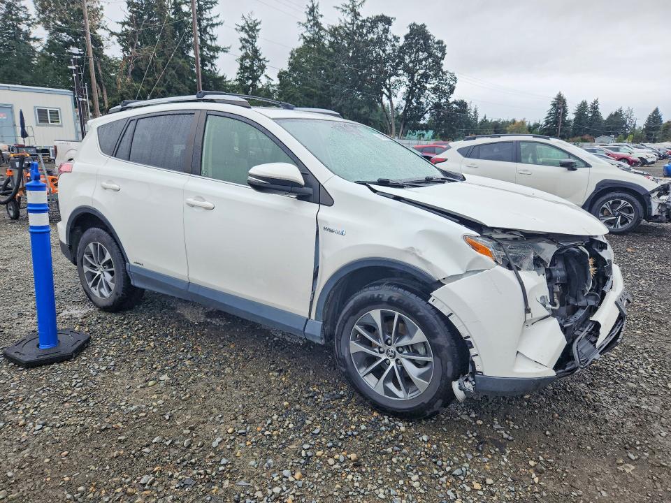 70318916 :رقم المزاد ، JTMRJREV7JD212983 vin ، 2018 Toyota Rav4 Hybrid مزاد بيع