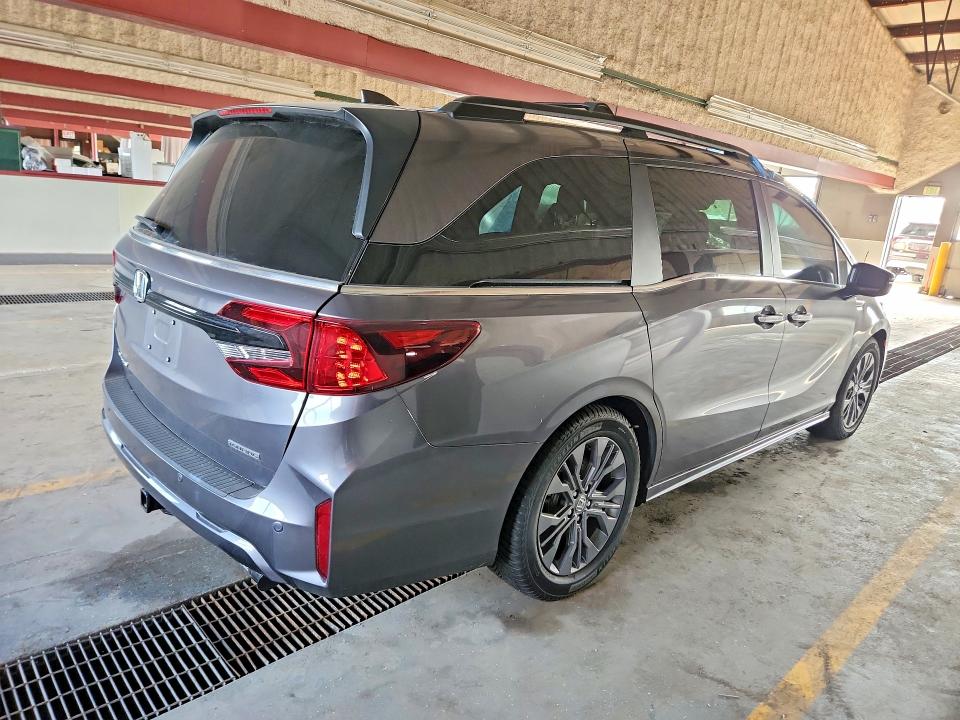 Продажа на аукционе авто 2026 Honda Odyssey, vin: 5FNRL6H84TB008975, номер лота: 65104676