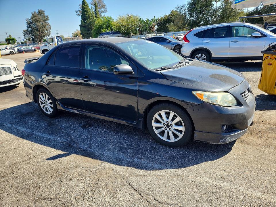 71102956 :رقم المزاد ، 1NXBU40EX9Z005563 vin ، 2009 Toyota Corolla مزاد بيع