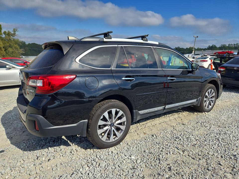70216036 :رقم المزاد ، 4S4BSETC4J3204348 vin ، 2018 Subaru Outback مزاد بيع