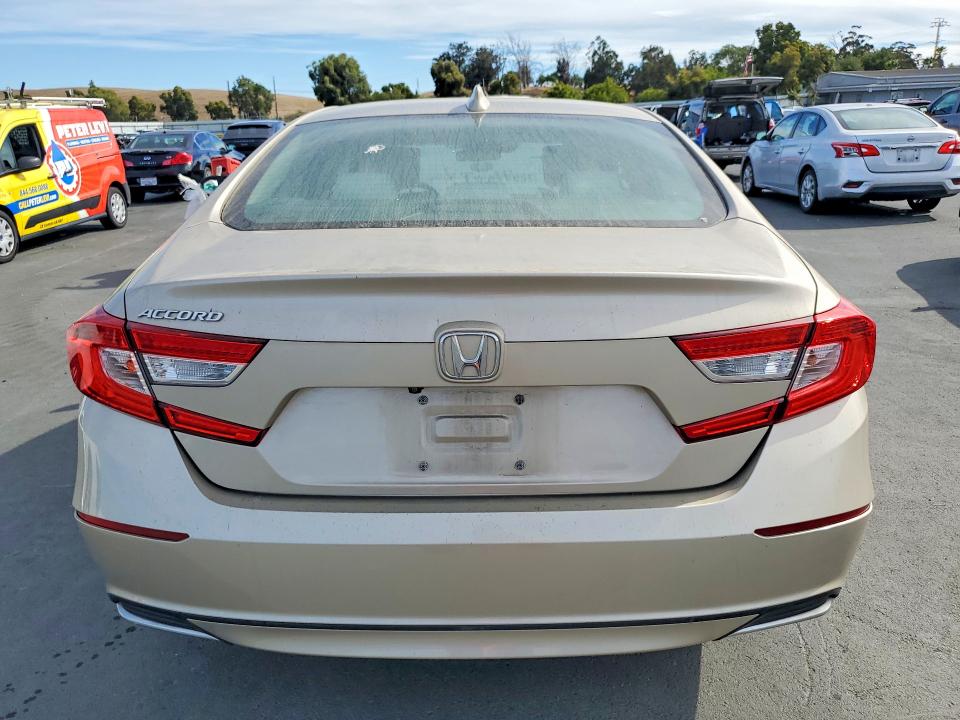 Aukcja sprzedaży 2018 Honda Accord, vin: 1HGCV1F18JA257957, numer aukcji: 68041866