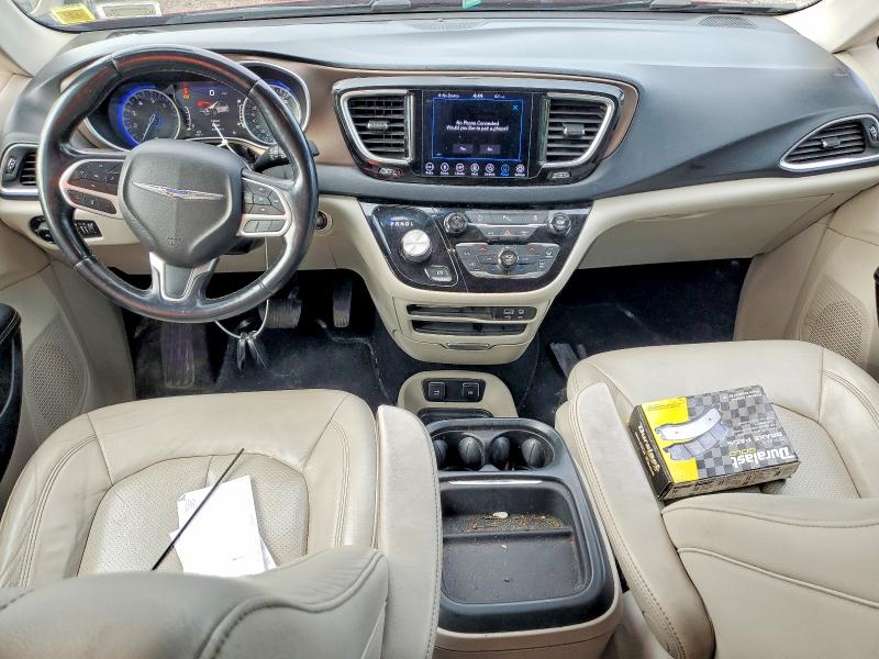 67538896 :رقم المزاد ، 2C4RC1EG4JR204706 vin ، 2018 Chrysler Pacifica مزاد بيع