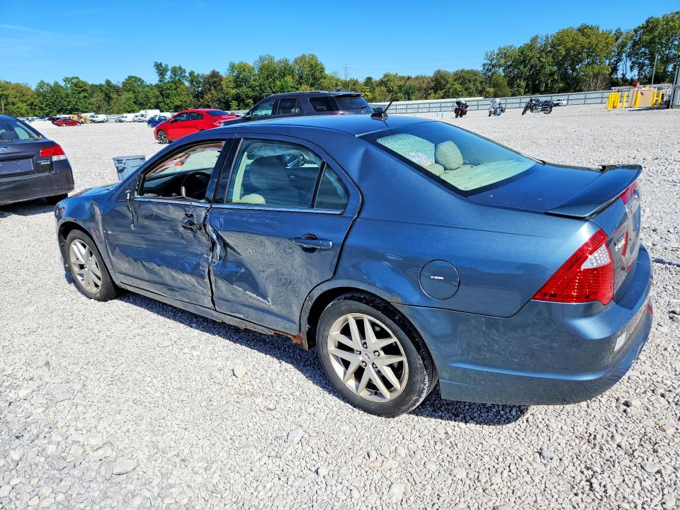 70539026 :رقم المزاد ، 3FAHP0JA9BR177984 vin ، 2011 Ford Fusion مزاد بيع