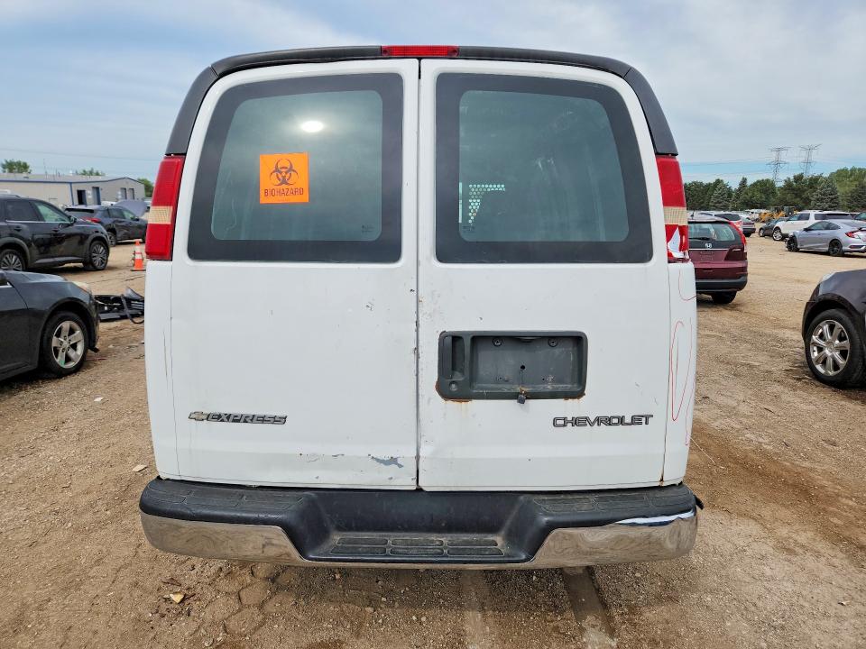 66836906 :رقم المزاد ، 1GCGG25VX51117970 vin ، 2005 Chevrolet Express G2500 مزاد بيع