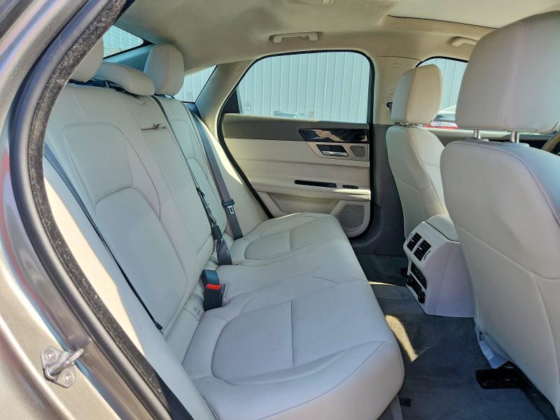 67517356 :رقم المزاد ، SAJBJ4FX1LCY85914 vin ، 2020 Jaguar Xf مزاد بيع