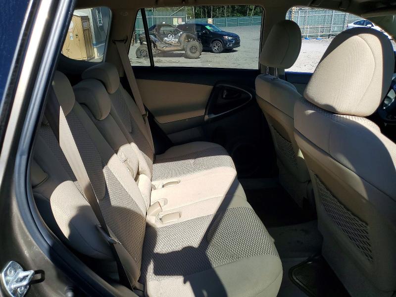 69081736 :رقم المزاد ، 2T3BF4DV9BW106823 vin ، 2011 Toyota Rav4 مزاد بيع