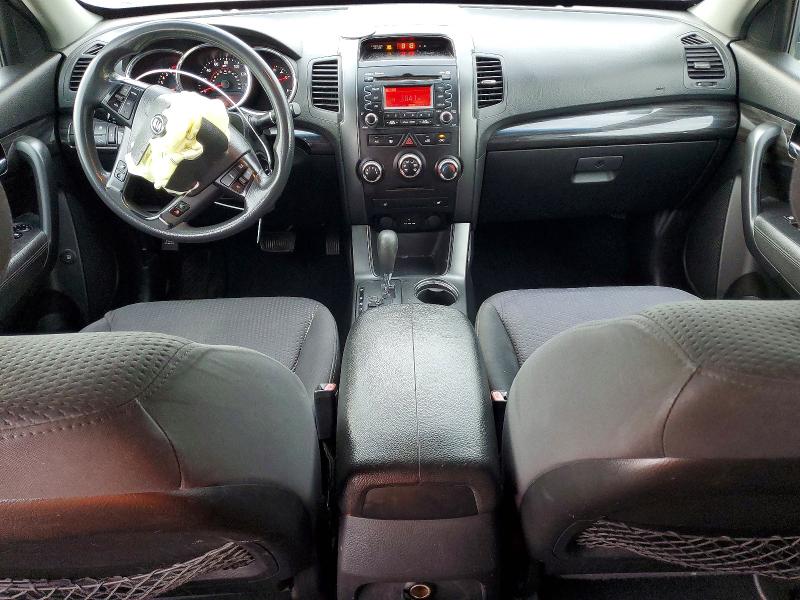 2011 Kia Sorento მანქანა იყიდება აუქციონზე, vin: 5XYKT4A17BG109177, აუქციონის ნომერი: 70485386