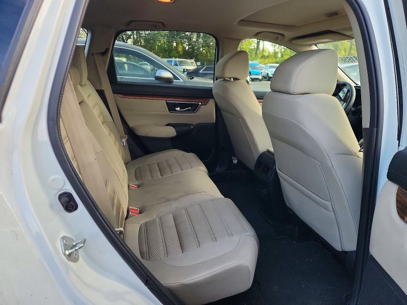 70481956 :رقم المزاد ، 2HKRW2H5XJH667941 vin ، 2018 Honda Cr-v مزاد بيع