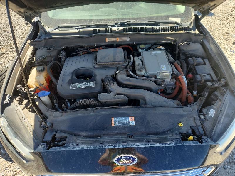 68582556 :رقم المزاد ، 3FA6P0SU9FR264841 vin ، 2015 Ford Fusion مزاد بيع