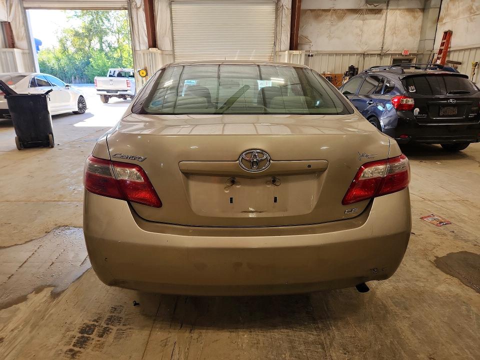 68829636 :رقم المزاد ، 4T4BE46KX7R003308 vin ، 2007 Toyota Camry مزاد بيع