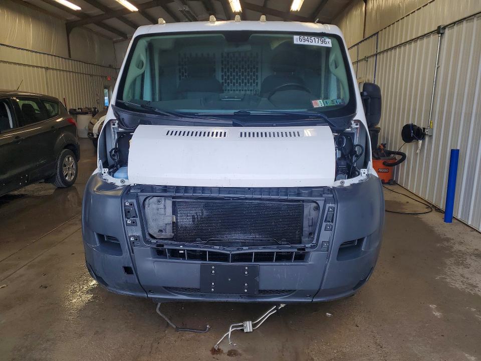 Продажа на аукционе авто 2018 Ram Promaster 1500, vin: 3C6TRVAGXJE152735, номер лота: 69451796