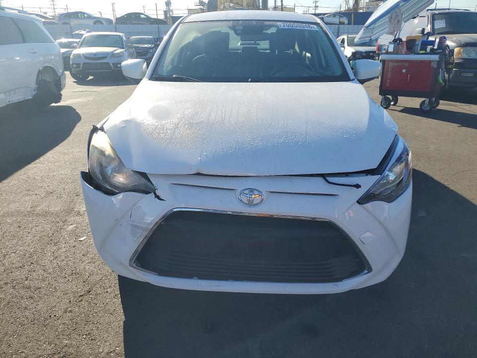 Продажа на аукционе авто 2017 Toyota Yaris Ia, vin: 3MYDLBYV7HY177765, номер лота: 70050046