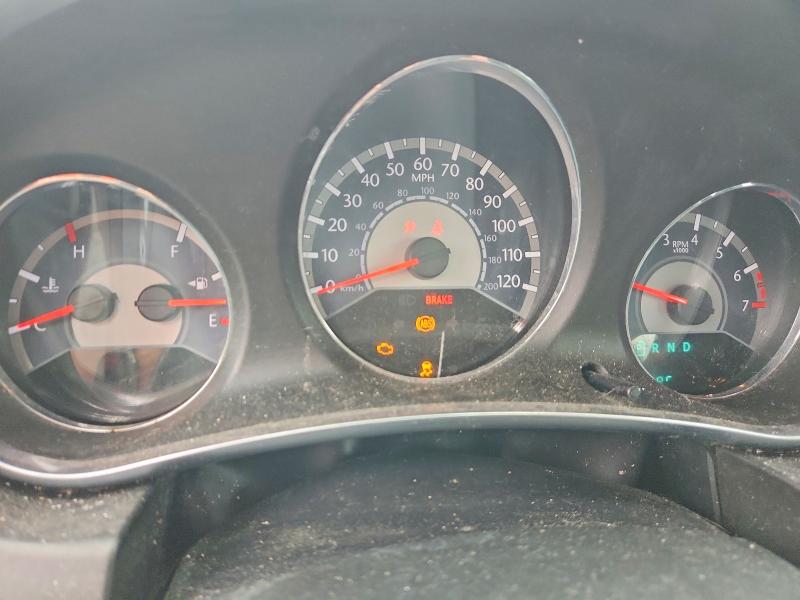 69751086 :رقم المزاد ، 1C3CCBAB1CN295296 vin ، 2012 Chrysler 200 مزاد بيع