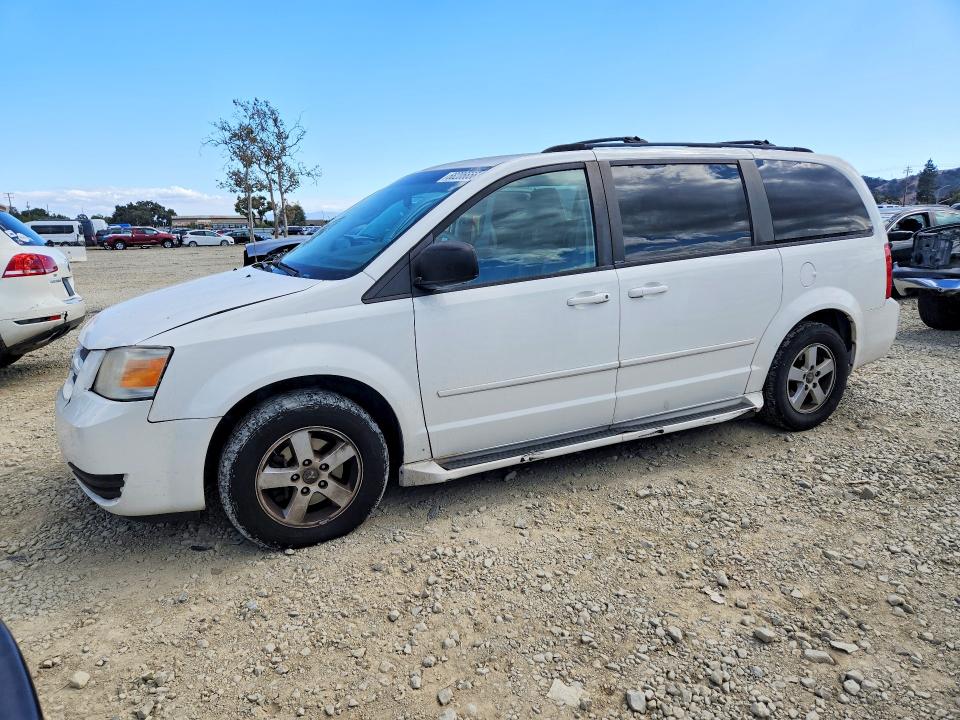 68206656 :رقم المزاد ، 2D4RN3D17AR462899 vin ، 2010 Dodge Grand Caravan مزاد بيع