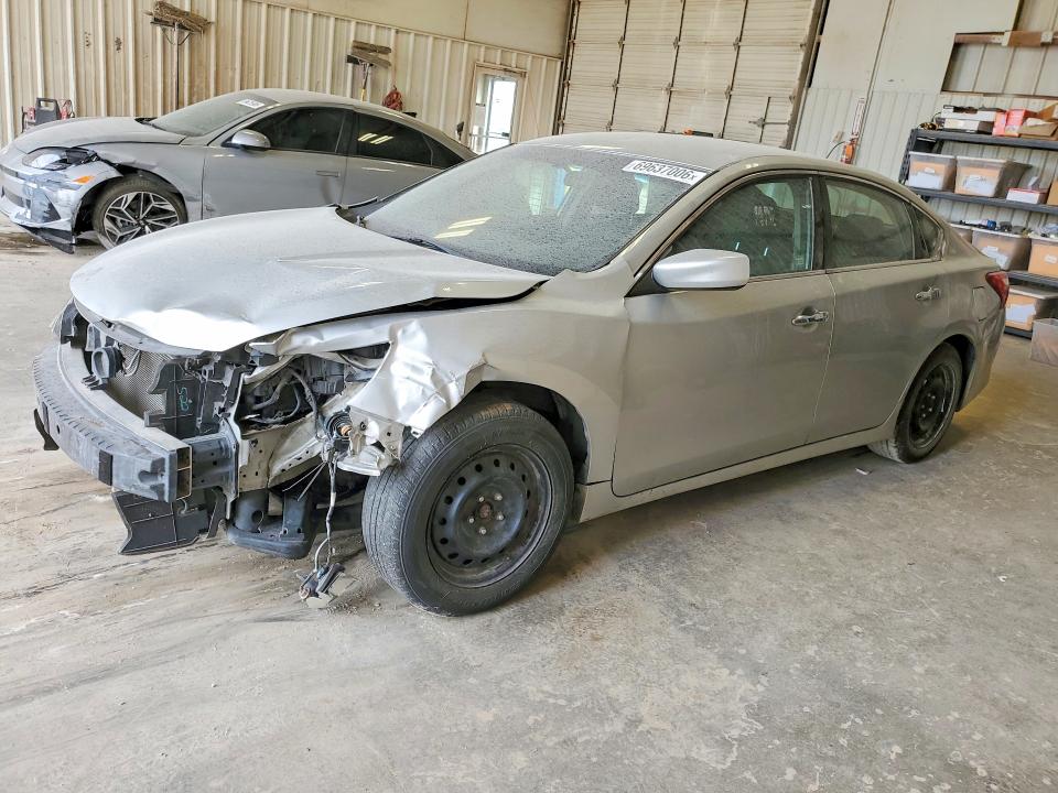 2016 Nissan Altima მანქანა იყიდება აუქციონზე, vin: 1N4AL3AP2GC255546, აუქციონის ნომერი: 69637006