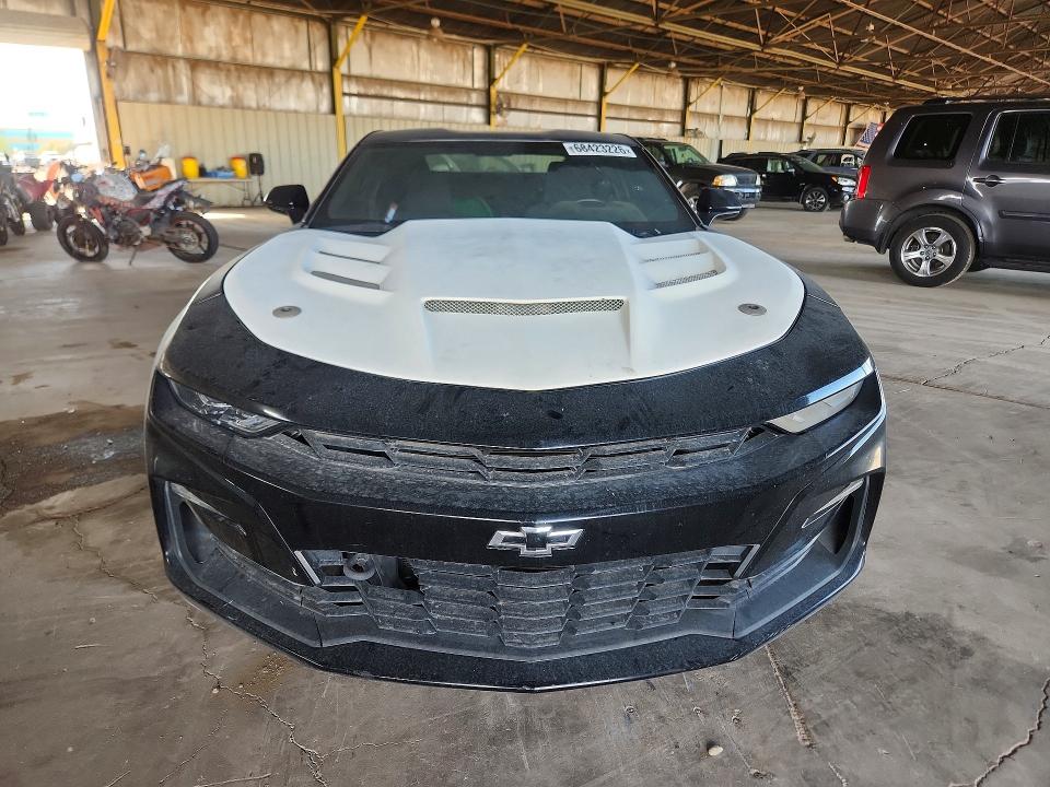 68423226 :رقم المزاد ، 1G1FF1R72K0129576 vin ، 2019 Chevrolet Camaro مزاد بيع
