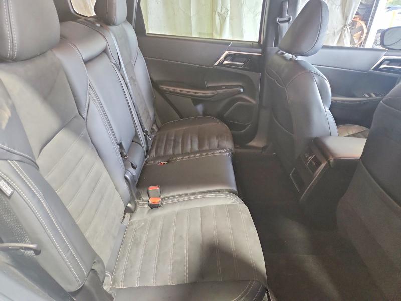Продаж на аукціоні авто 2022 Mitsubishi Outlander, vin: JA4J4UA89NZ052552, номер лоту: 68874416