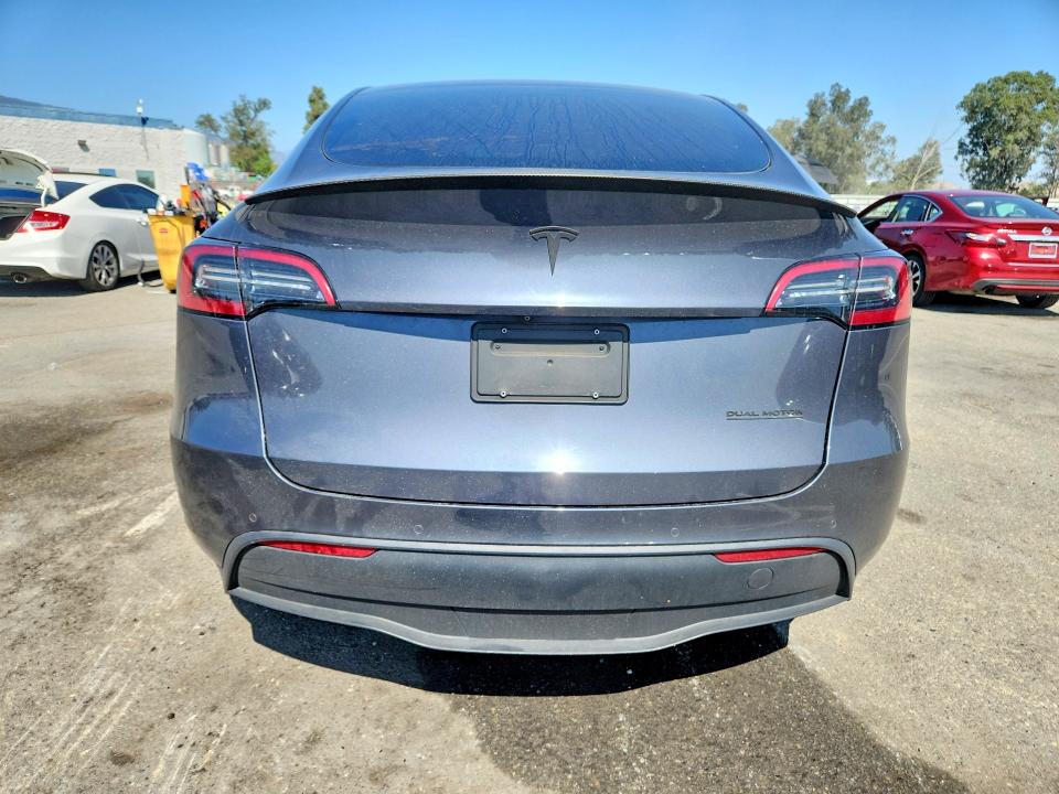2022 Tesla Model Y მანქანა იყიდება აუქციონზე, vin: 7SAYGDEF8NF439512, აუქციონის ნომერი: 69395136