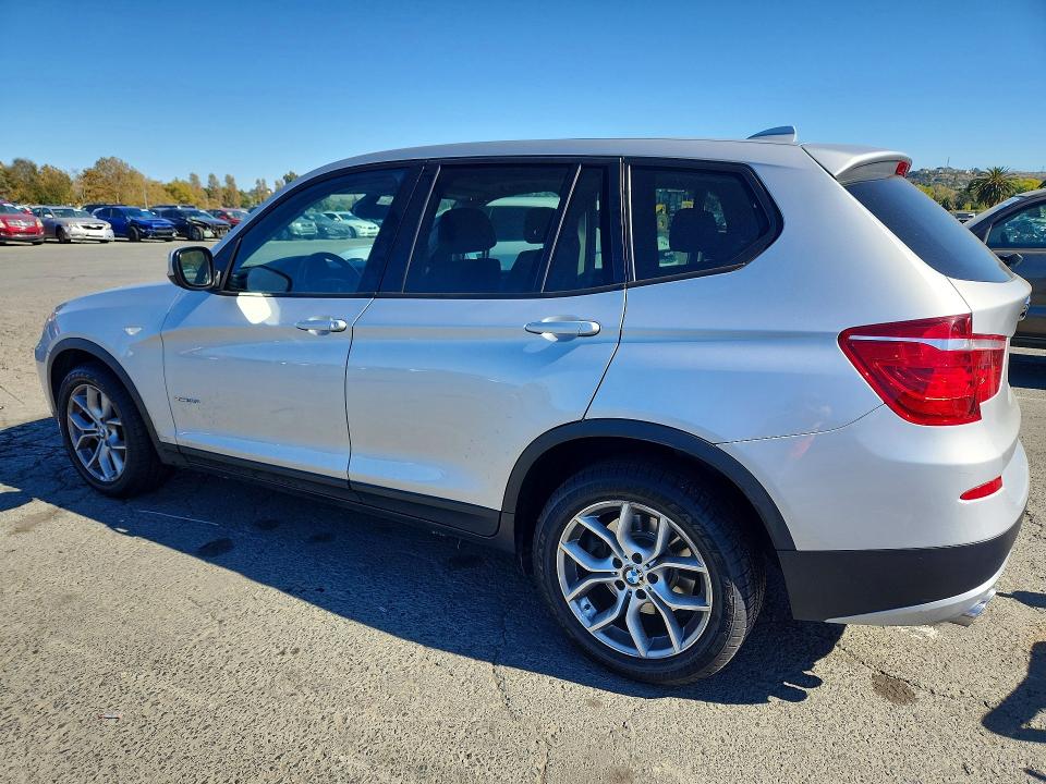 2011 Bmw X3 მანქანა იყიდება აუქციონზე, vin: 5UXWX7C52BL731177, აუქციონის ნომერი: 70891816